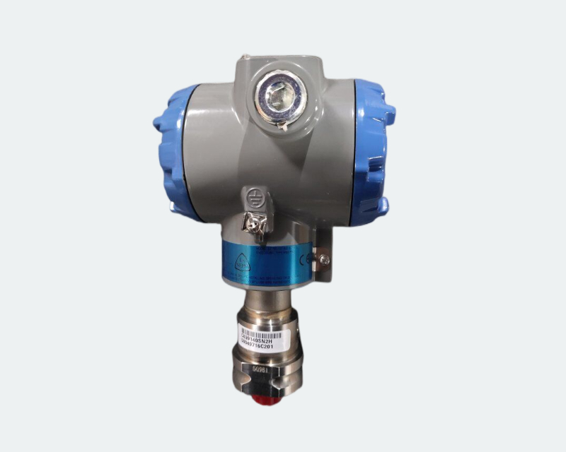 PRESSURE TRANSMITTER