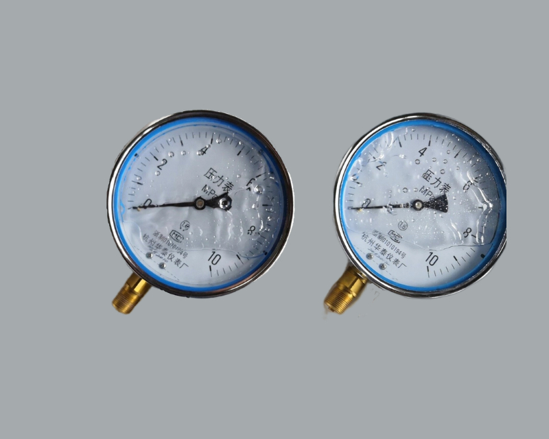 PRESSURE GAUGE